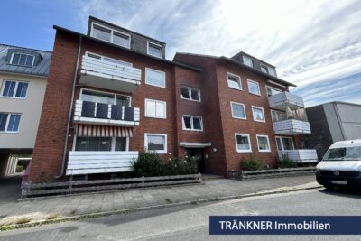Freistehende vollsanierte Wohnung!, 27568 Bremerhaven, Etagenwohnung